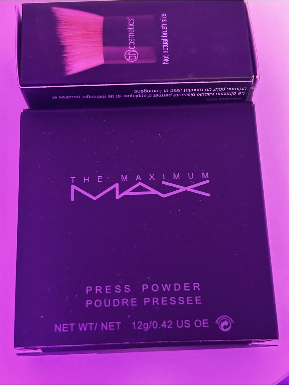 Max Studio Pressed Powder - - Picture 4 of 6